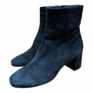 M. Gemi Women’s  size 6-6.5 36.5) Black Suede Block Heel Ankle Boots